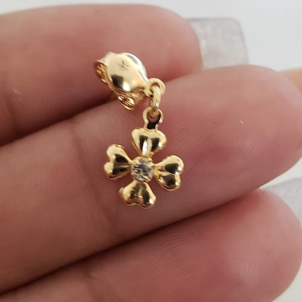 FLOWER earrings - Picture 4 of 4